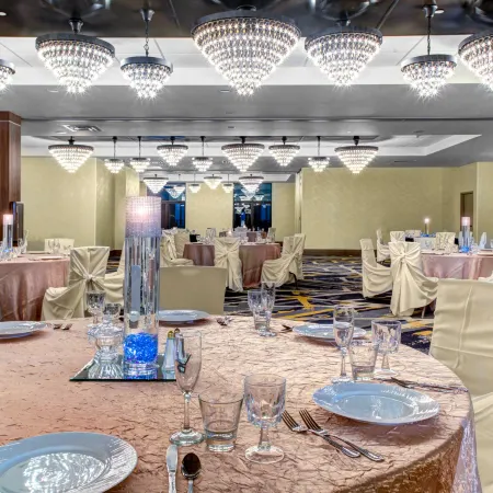 Doubletree by Hilton Arlington DFW South
