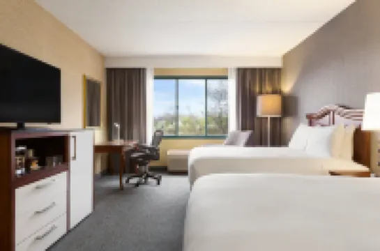 DoubleTree by Hilton Detroit Novi Hotels in 
