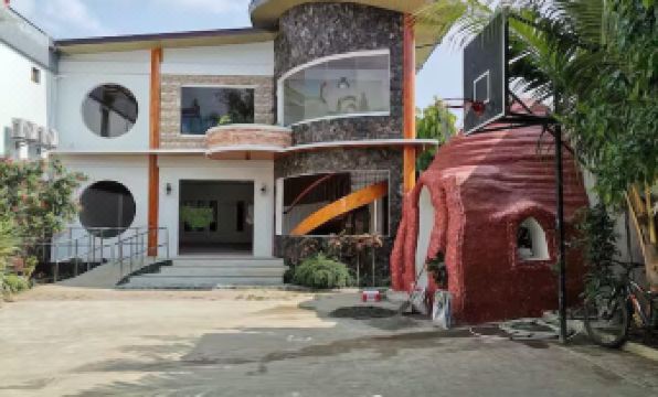 4. 로스 로즈 버짓..