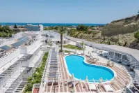 Aloe Hotel – Adults Only