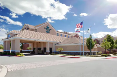 Homewood Suites by Hilton Fairfield-Napa Valley Area Hotels in Fairfield