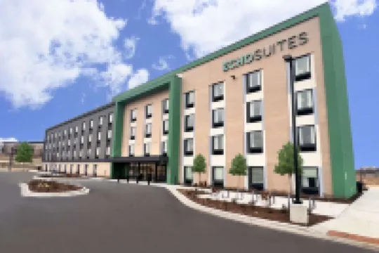 Echo Suites Extended Stay by Wyndham Madison Отели в г. Мэдисон