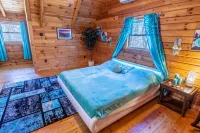Driftland Cabin – hot tub, pizza oven, kayak