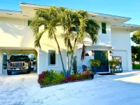 Paradise Found Hotels in Duck Key