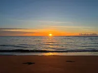 A Welcoming Beachfront 2BR/2BA, Vacation Home, W/D, AC, STEPS TO BEACH!