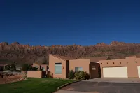 Mountain Views In the heart Of Canyon Country; Adventure base for your visit!