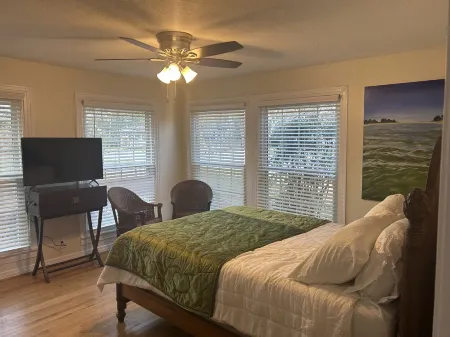 Saint Raphaël Place, a unique place for the unique traveler.