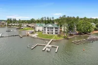 Lakefront Walkout Condo in StillWaters – Stunning Views & Prime Location!