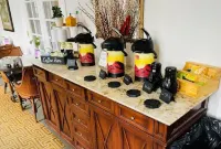 Cozy Villa Spa Retreat - Near Mohegan, Hot Tub, Pools, Sauna, Spa on Premises