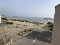 Apt Entièrement Rénové a Proximité et vue mer Hotels in Port-la-Nouvelle