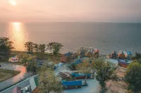 Charming Lakeview Cabin Near Geneva-On-The-Lake, The Perfect Getaway!