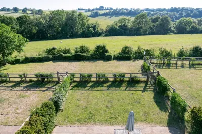 Louisa's Cottage - Beautiful Family Property in Rural Hampshire