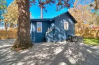 Sly Fox Cottage