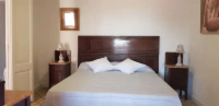 Charming apartment, in town, between sea and mountains. With spa area.