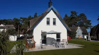 "Käptn 9a" thatched-roof villa with 105 sqm, sauna, fireplace, beach chair, double parking space