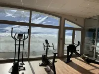 Apart from Mongie. Fully renovated. foot of the slopes 1 bedroom. Heated swimming pool. Hotels near Pic du Midi Observatory