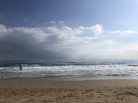 Charming house near the sea and Narbonne Отели рядом с достопримечательностью «Camping Paradis Soleil d'Oc»