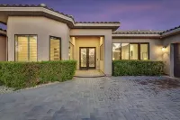 Game On! Luxury Retreat @ La Dolce Vita Estate:Unforgettable Fun Ultimate Luxury