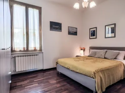 Renata Holiday Home - Holidays & Tourism in La Spezia - Large outdoor garden