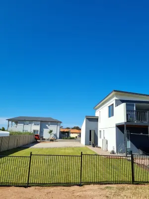 3rd on Troon - A golfer's paradise at Links Lady Bay.