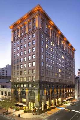 Home2 Suites by Hilton San Antonio Downtown - Riverwalk