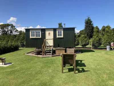 Luxury Shepherd's Hut (The Rowan) at Templehall Hotels near Fast Castle