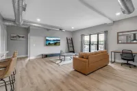 Come stay with us at our Ultra Modern Loft Apartments @ Cornerstone Plaza !!! Hotels in Lancaster