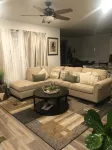 10 Mins from Denver International Airport- 2022 New Home - Wifi