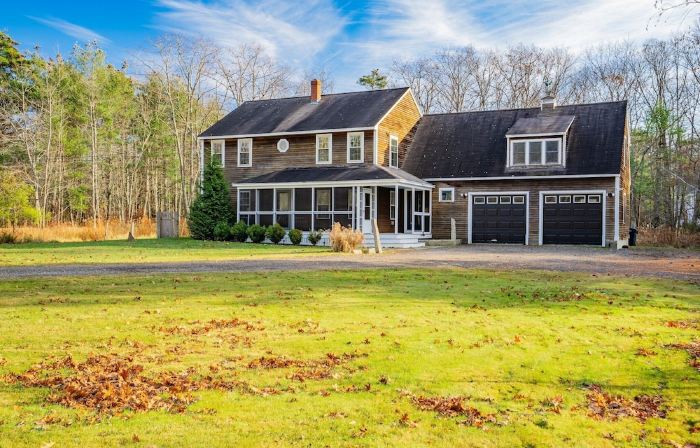Spacious Home Close to Beaches! 3BR, Dog & Family Friendly, 30 Mins to Portland
