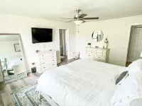 Bozeman Home—Mountain Views, Near Airport, Fast WiFi, New AC, Fenced Yard! Hotels in Belgrade