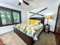 Riverfront Home with Beautiful Accommodations#3209
