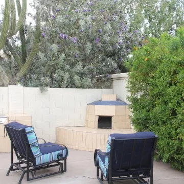 Fun Gilbert home with swim spa and ping pong in Val Vista Lakes!