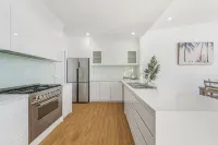 Beach Break Crescent Head Hotels in Crescent Head