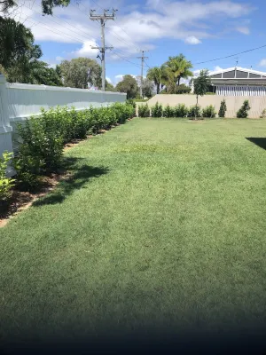 Centrally located "Bargara Beach Cottage" Hotels near Off leash dog park