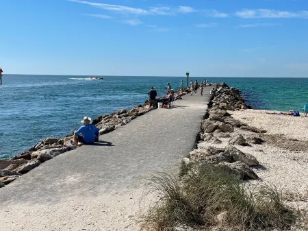 NOKOMIS BEACH BUNGALOW 227 Отели рядом с достопримечательностью «Venice Myakka River Park»