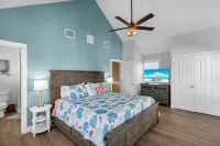 Updated Villa- Coral Lagoon 3Bed 2.5 Bath Luxury Home