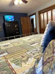 Lake Road Log Cabin A — Million Dollar Ozark view!