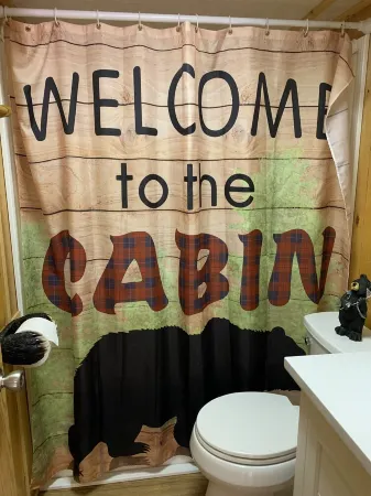 Assoc beach, Lakes, Naples Causeway, restaurants, shops, boat- jet ski rentals.