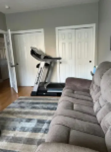 Cozy home Close to everything in Christiansburg and Blacksburg