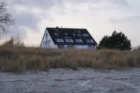 Ostseewoehnchen ... in direct beach location Hotels near Haffkrug