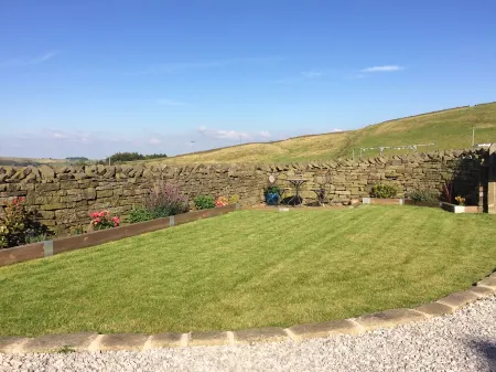 Law Brook Farm cottage with stunning views .