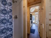 ☆ Luxurious Tiny House ☆ Rocky Mountain Getaway Hotels in Fairplay