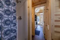 ☆ Luxurious Tiny House ☆ Rocky Mountain Getaway Hotels in Fairplay