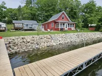 Lakefront Heritage Cabin on Lake Victoria – Steps from the Water!