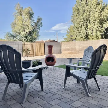 Comfy & Cozy *Pet Friendly* Downtown Gilbert Home