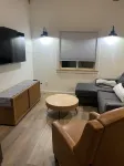 TWO PEAKS-North:NEW modern cabin-vaulted wood ceiling-Lake Texoma- AWESOME RATES