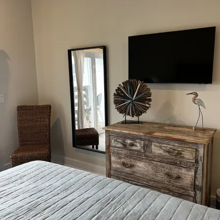 “2 Impulsive” Luxury Condo Steps from the Beach in the Beach Club at Whalehead