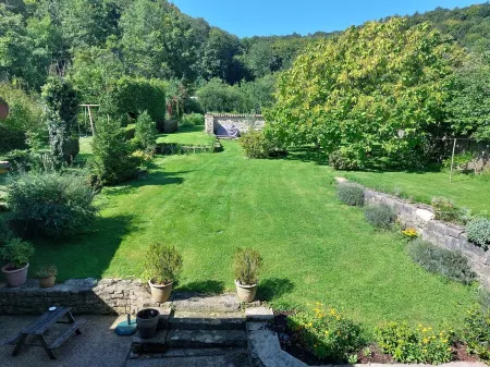 Charmante Maison de Campagne à Côté du lac de Madine Отели в г. Meuse