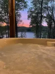 Lake Bluff Paradise on Lake Cumberland. Game Room and Hot Tub Sept 15-May 15! - 2星級