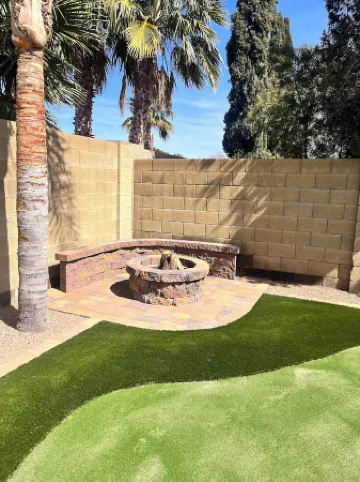 Resort Style Home With AC, Pool, Hot Tub, 900sq Putt Putt, WiFi in Scottsdale